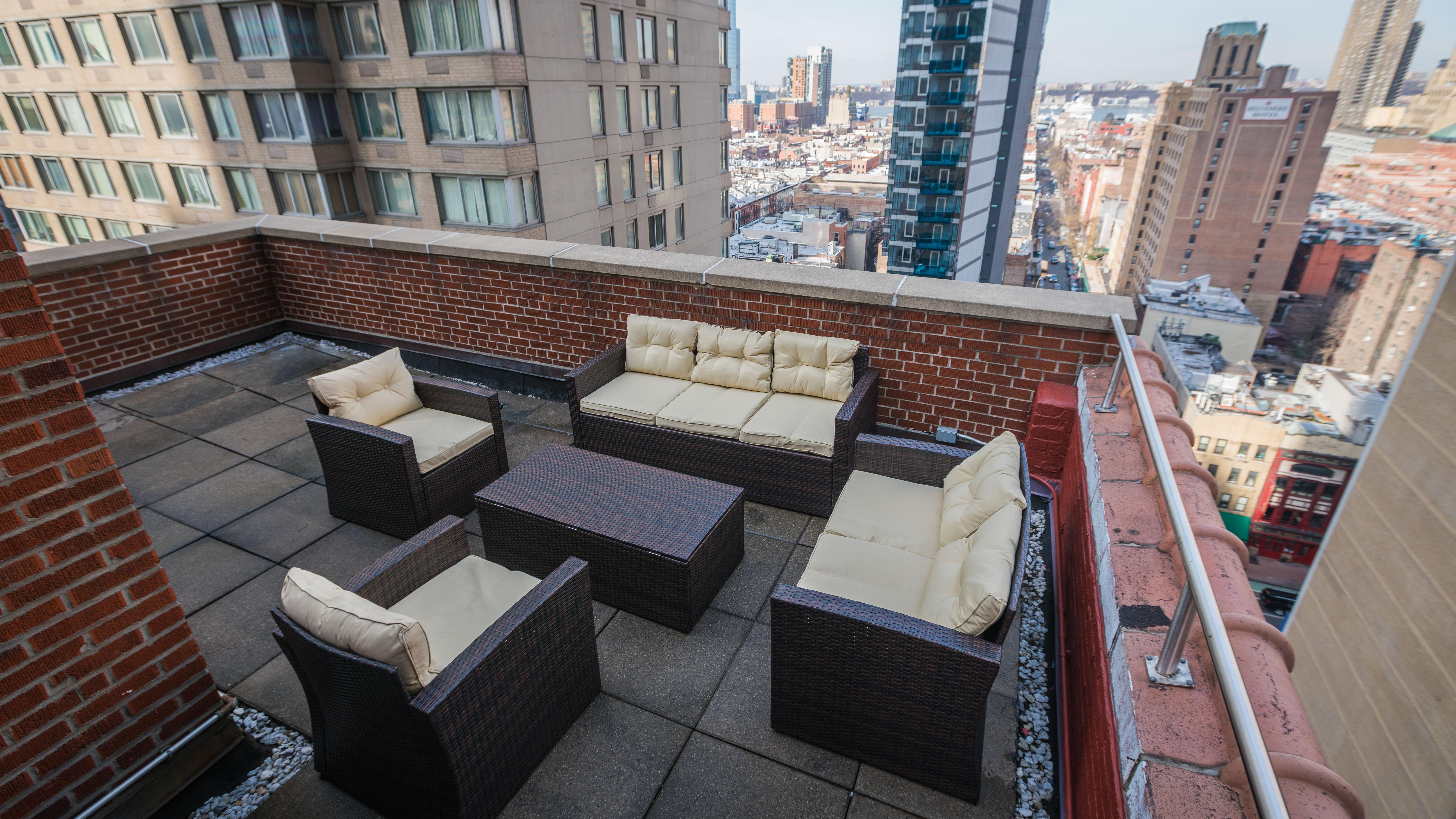 The Gallivant Times Square Hotel New York Exterior photo